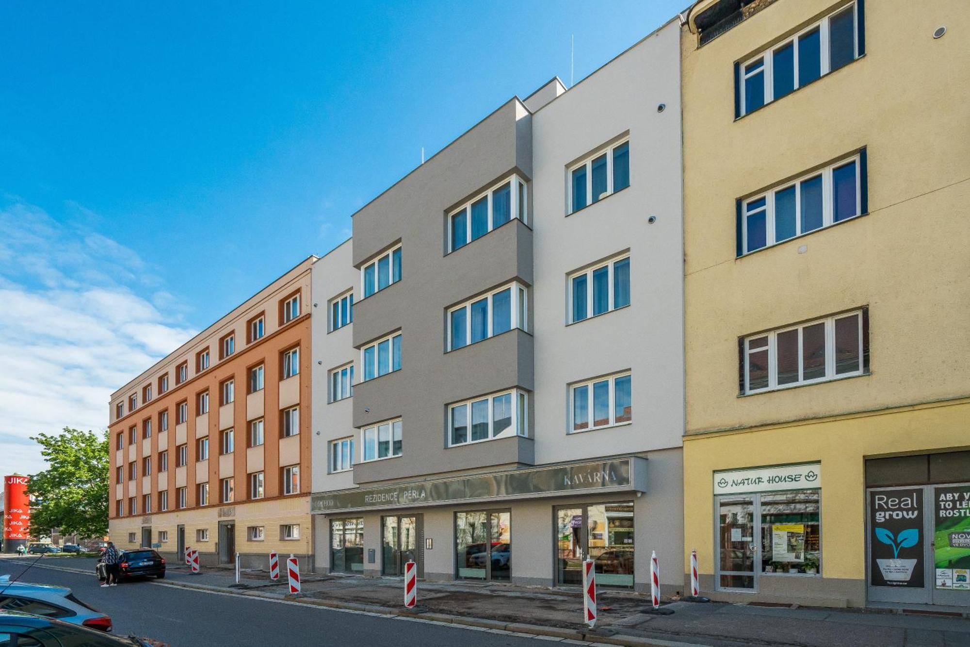 Perla Hradce 103 Lägenhet Hradec Králové Exteriör bild