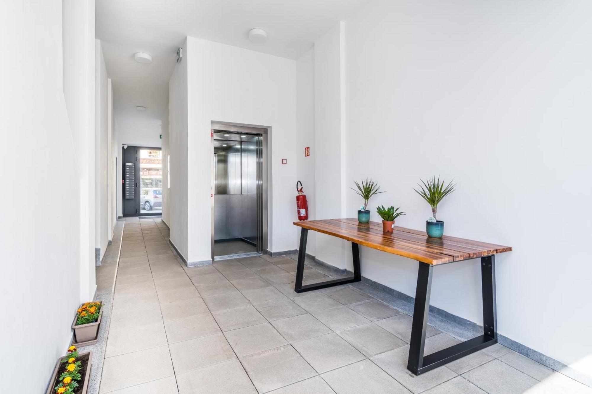 Perla Hradce 103 Lägenhet Hradec Králové Exteriör bild